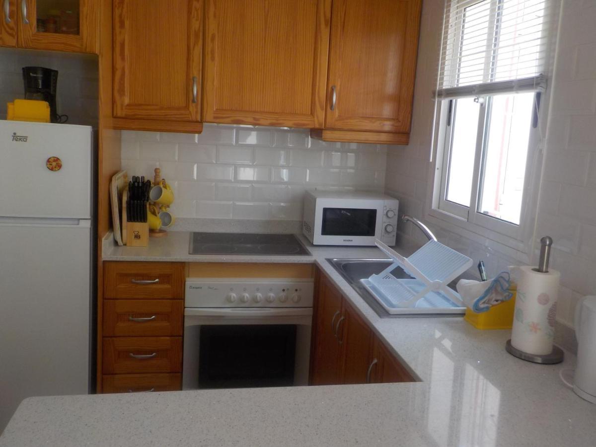 Casa La Zenia Elite Townhouse With Shared Pool And 10 Minutes Walk To Beach Villa Oriola  Exterior foto